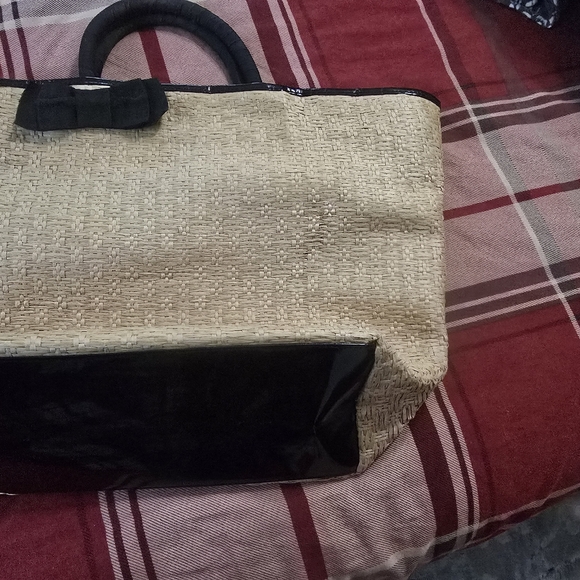 Bath Body Works Bow  Gingham straw tote bag - Picture 4 of 5